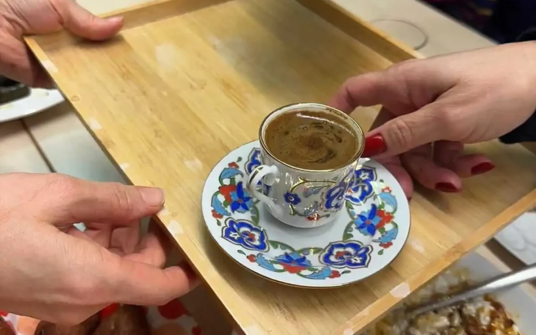 Gemeinsames Frauencafé: Vielfalt feiern und Frieden fördern